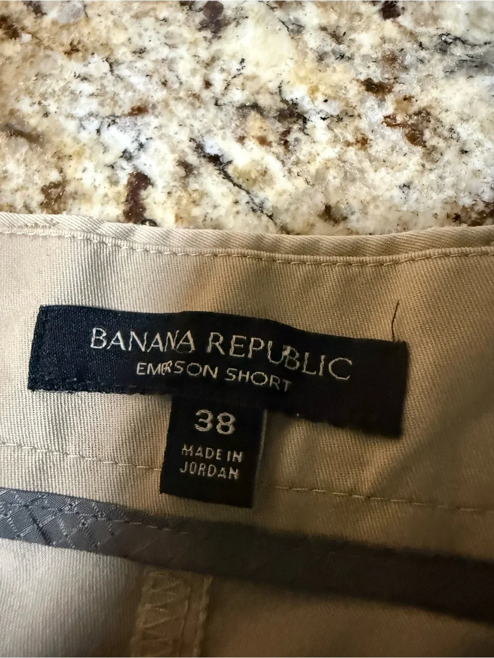 Banana Republic Men's Flat Front Chino Shorts - Khaki